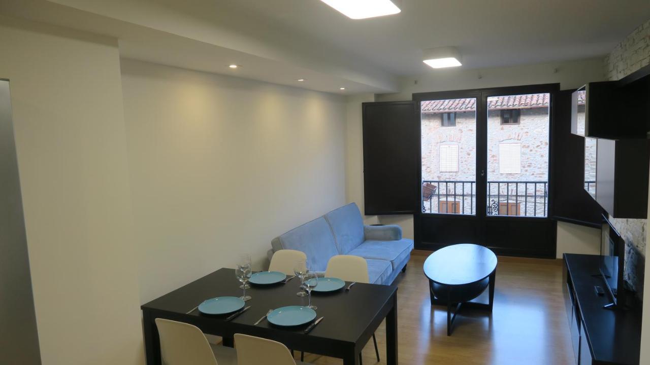 Apartamentos Palacio Azcarate Calle Calvario Ezcaray Exterior photo